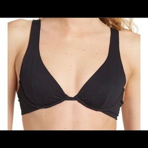 Brand new Maaji reversible bikini top.